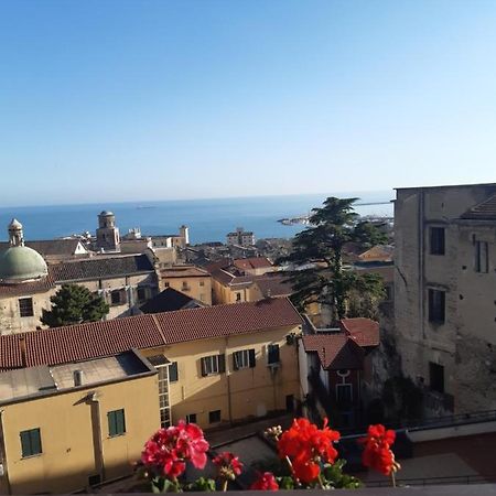 Salerno Eremita Apartment ภายนอก รูปภาพ